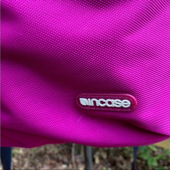 Computer Backpack by Incase - Picture 3 of 5